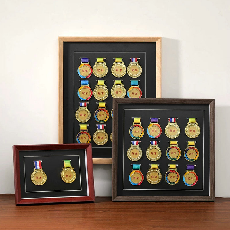 Medaille-etalage van massief h - Photography Awards recensie en prijs